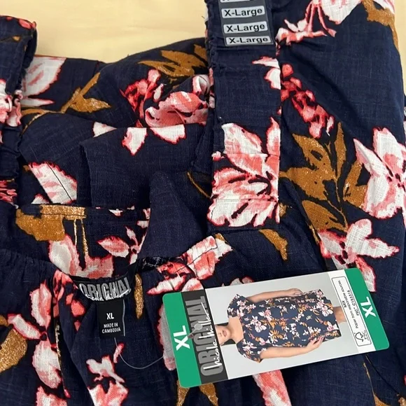 Nicole Miller Smocked Linen Blend Dress. - Picture 5 of 7